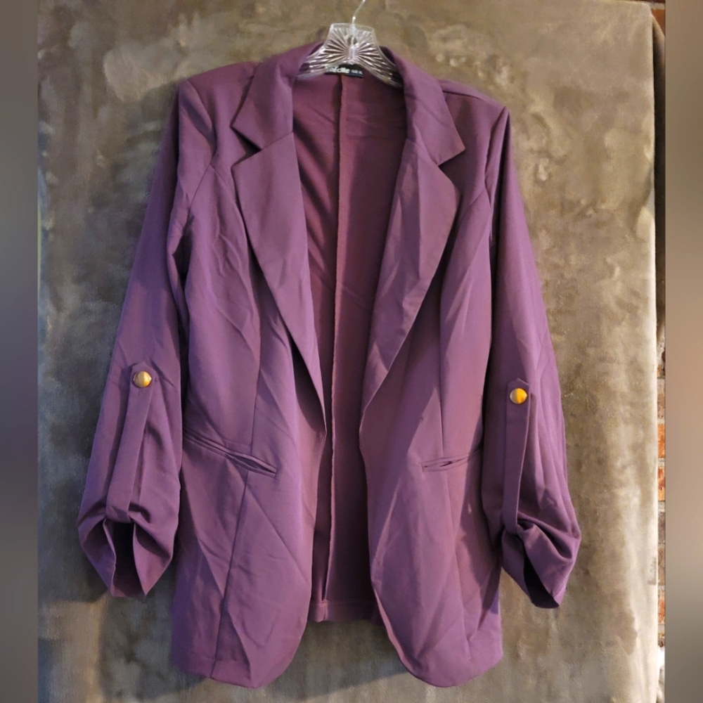 #27. NWOT. ChicMe Blazer. Size XL.